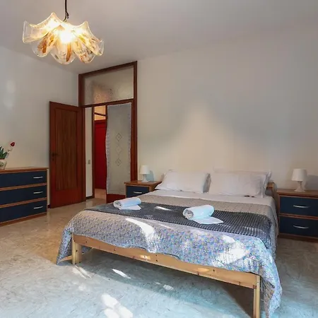 Vicino L'ospedale Con Parcheggio Gratuito Appartement Modena