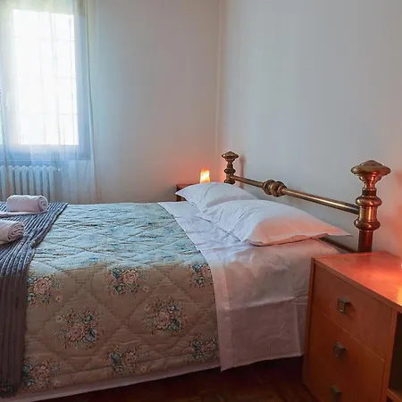 Vicino L'ospedale Con Parcheggio Gratuito مودينا