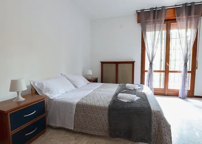 Vicino L'ospedale Con Parcheggio Gratuito * Μόντενα